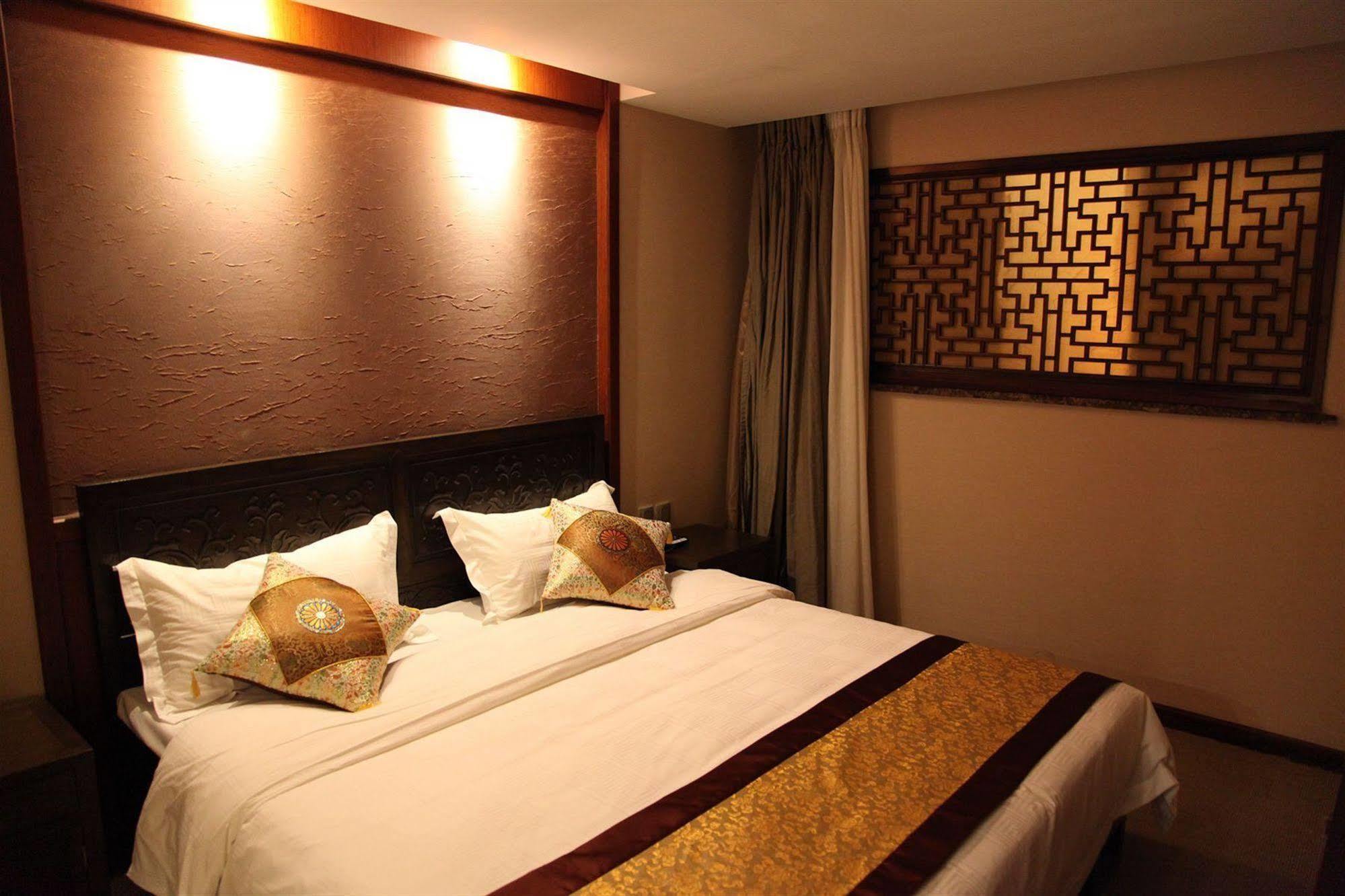 Beijing Imperial Courtyard Hotel Экстерьер фото